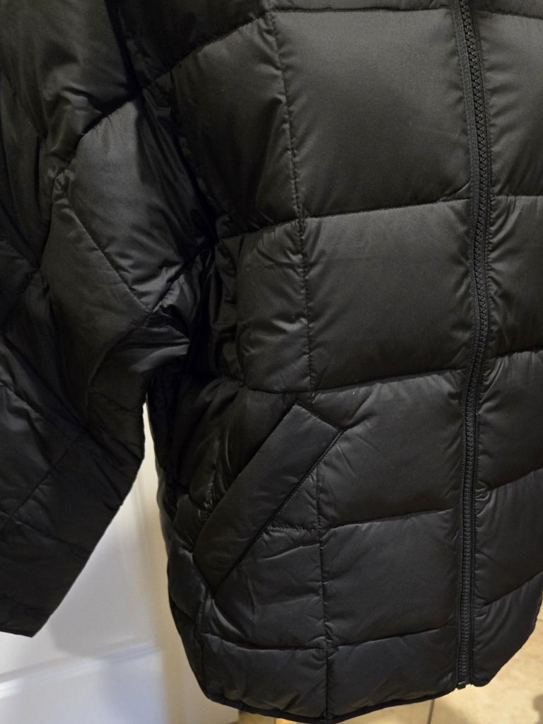Nwt Orolay Women's Lightweight Quilted Down Puffer Jacket Black Size S 700+Fill — image 3 of 8
